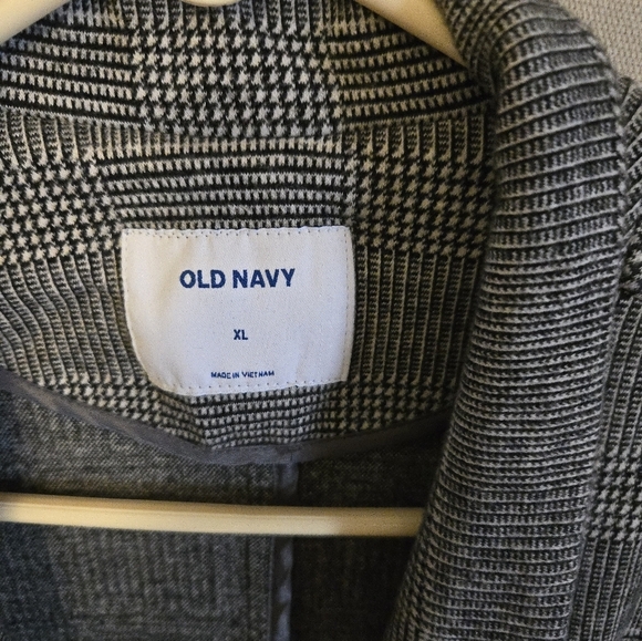 Old Navy Black and White Checkered Blazer - Picture 2 of 5